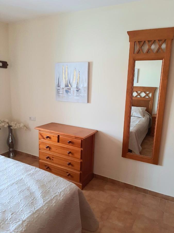 Beachfront Penthouse 3 Double Bedrooms, 2 Bathrooms 圣路易斯·德·萨比尼尔 外观 照片